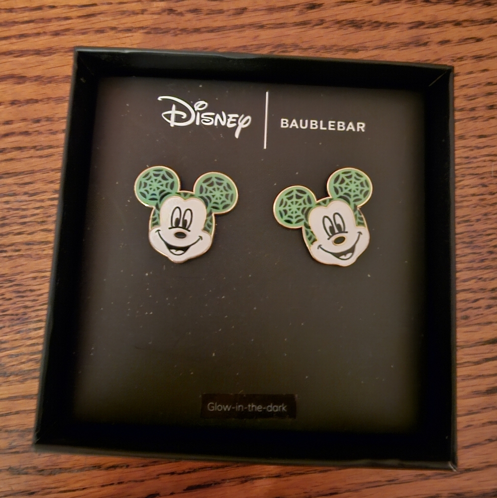 Disney x Baublebar Mickey Mouse Glow In The Dark Spider Web Studs